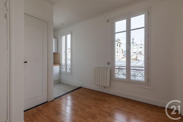  - PARIS - 