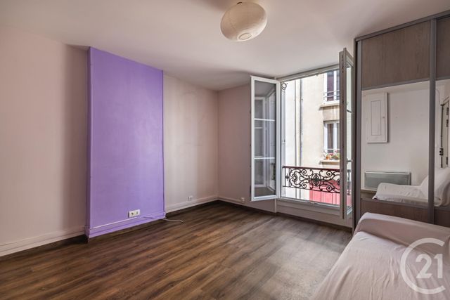  - PARIS - 