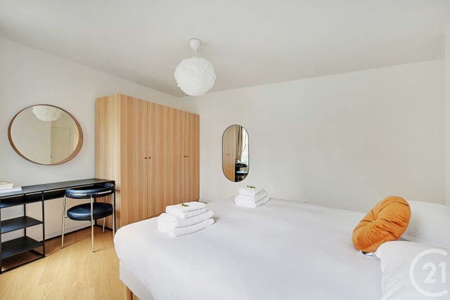 Afficher la photo en grand Appartement F4 à vendre - 4 pièces - 84.0 m2 - PARIS - 75014 - ILE-DE-FRANCE - Century 21 Alésia