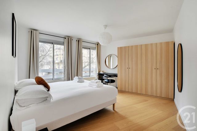 Afficher la photo en grand Appartement F4 à vendre - 4 pièces - 84.0 m2 - PARIS - 75014 - ILE-DE-FRANCE - Century 21 Alésia