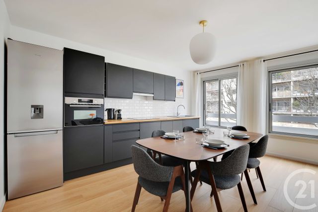 Afficher la photo en grand Appartement F4 à vendre - 4 pièces - 84.0 m2 - PARIS - 75014 - ILE-DE-FRANCE - Century 21 Alésia