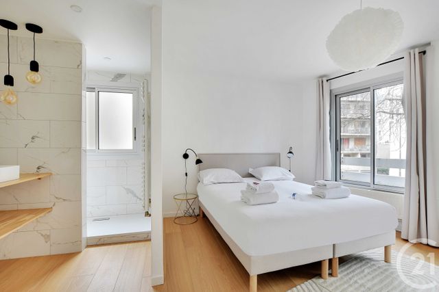 Afficher la photo en grand Appartement F4 à vendre - 4 pièces - 84.0 m2 - PARIS - 75014 - ILE-DE-FRANCE - Century 21 Alésia