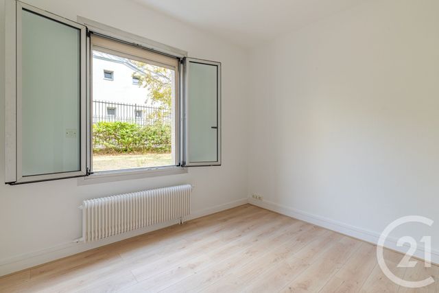 Appartement T2 à vendre - 2 pièces - 44.0 m2 - PARIS - 75015 - ILE-DE-FRANCE - Century 21 Alésia