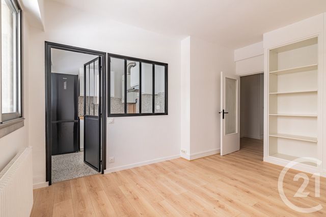 Appartement T2 à vendre - 2 pièces - 44.0 m2 - PARIS - 75015 - ILE-DE-FRANCE - Century 21 Alésia