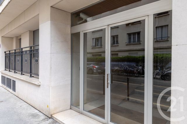 Appartement T2 à vendre - 2 pièces - 44.0 m2 - PARIS - 75015 - ILE-DE-FRANCE - Century 21 Alésia