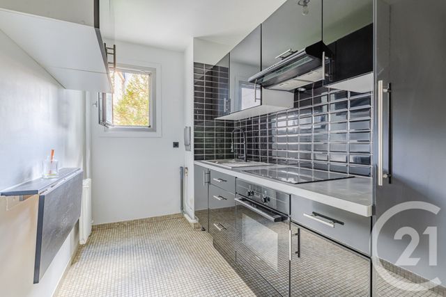 Appartement F2 à vendre - 2 pièces - 55.0 m2 - PARIS - 75014 - ILE-DE-FRANCE - Century 21 Alésia