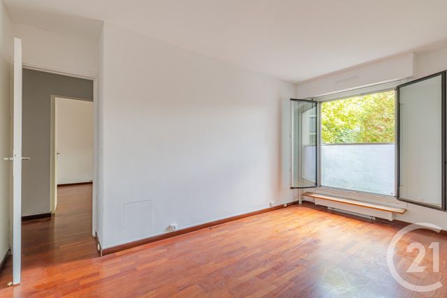 Appartement F2 à vendre - 2 pièces - 55.0 m2 - PARIS - 75014 - ILE-DE-FRANCE - Century 21 Alésia