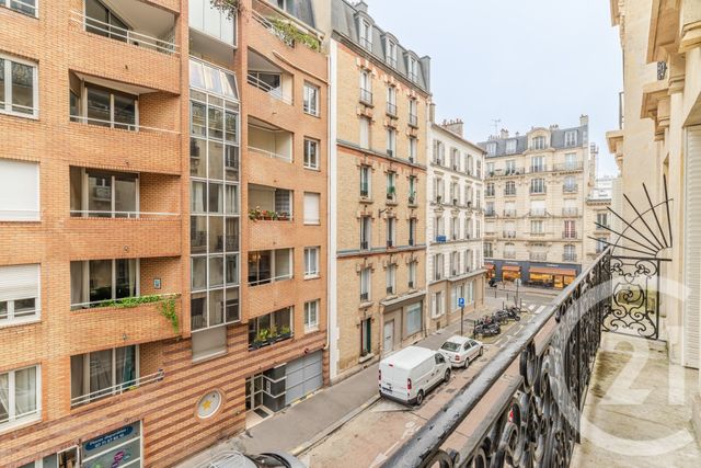 Appartement F2 à vendre - 2 pièces - 57.0 m2 - PARIS - 75014 - ILE-DE-FRANCE - Century 21 Alésia