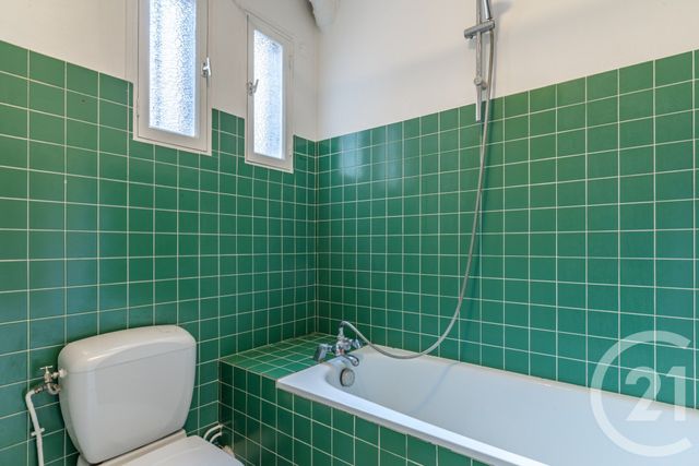 Appartement F2 à vendre - 2 pièces - 57.0 m2 - PARIS - 75014 - ILE-DE-FRANCE - Century 21 Alésia