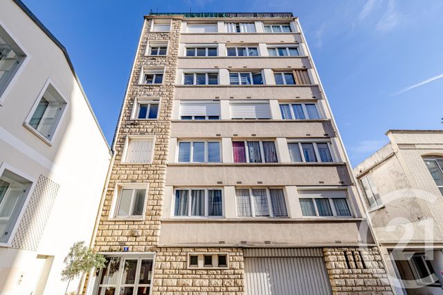 Appartement Studio à vendre - 1 pièce - 24.0 m2 - PARIS - 75014 - ILE-DE-FRANCE - Century 21 Alésia