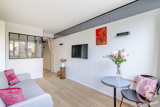 Appartement Studio à vendre - 1 pièce - 24.0 m2 - PARIS - 75014 - ILE-DE-FRANCE - Century 21 Alésia