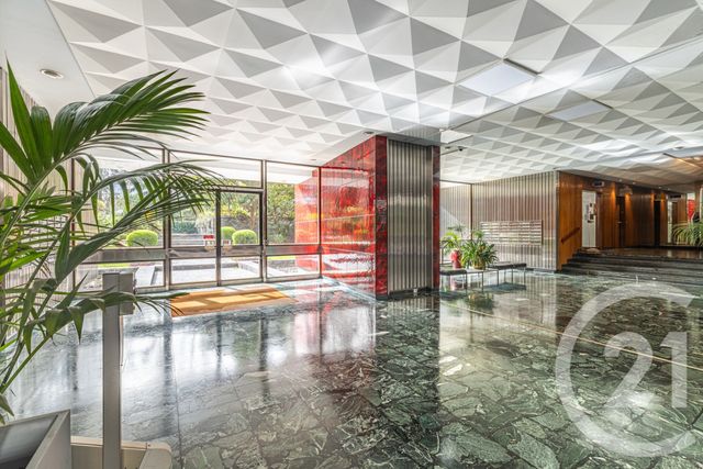 Appartement T6 à vendre - 6 pièces - 157.0 m2 - PARIS - 75014 - ILE-DE-FRANCE - Century 21 Alésia