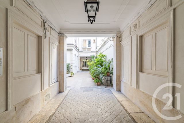 Appartement F1 à vendre - 1 pièce - 36.0 m2 - PARIS - 75014 - ILE-DE-FRANCE - Century 21 Alésia