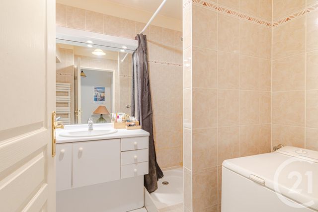 Appartement F2 à vendre - 2 pièces - 46.0 m2 - PARIS - 75014 - ILE-DE-FRANCE - Century 21 Alésia