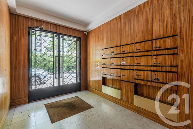 Appartement F3 bis à vendre - 3 pièces - 68.0 m2 - PARIS - 75014 - ILE-DE-FRANCE - Century 21 Alésia