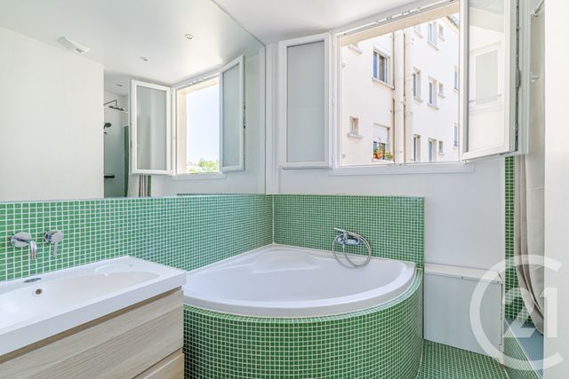 Appartement F3 bis à vendre - 3 pièces - 68.0 m2 - PARIS - 75014 - ILE-DE-FRANCE - Century 21 Alésia