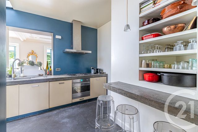 Appartement T7 à vendre - 7 pièces - 211.0 m2 - PARIS - 75014 - ILE-DE-FRANCE - Century 21 Alésia