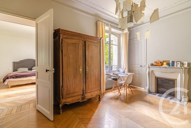 Appartement T7 à vendre - 7 pièces - 211.0 m2 - PARIS - 75014 - ILE-DE-FRANCE - Century 21 Alésia