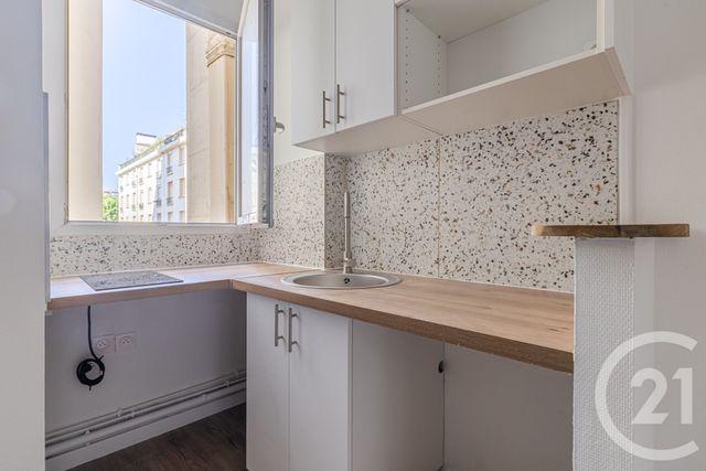 Appartement Studio à vendre - 1 pièce - 13.0 m2 - PARIS - 75015 - ILE-DE-FRANCE - Century 21 Alésia
